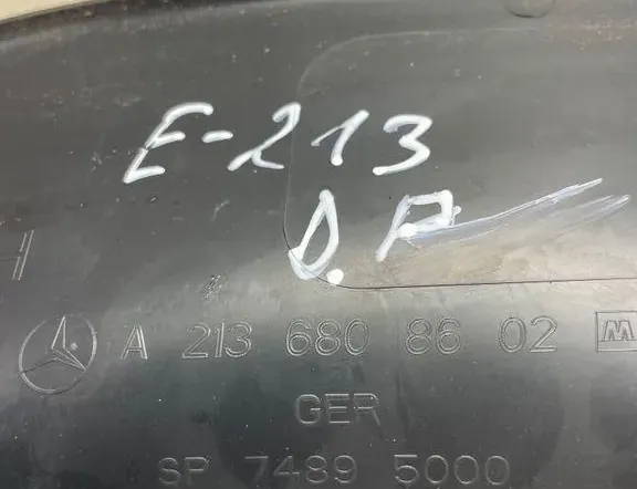 MERCEDES-BENZ E-Class W213/S213/C238/A238 (2016-2024) Oikean takakynnyksen verhoilu A2136808602,74895000 34994588