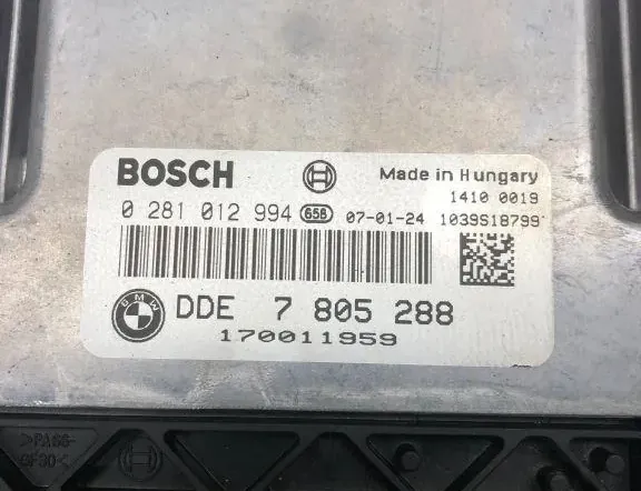 BMW 3 Series E90/E91/E92/E93 (2004-2013) Moottorin ohjausyksikkö ECU 170011959,0281012994,7805288 34994579