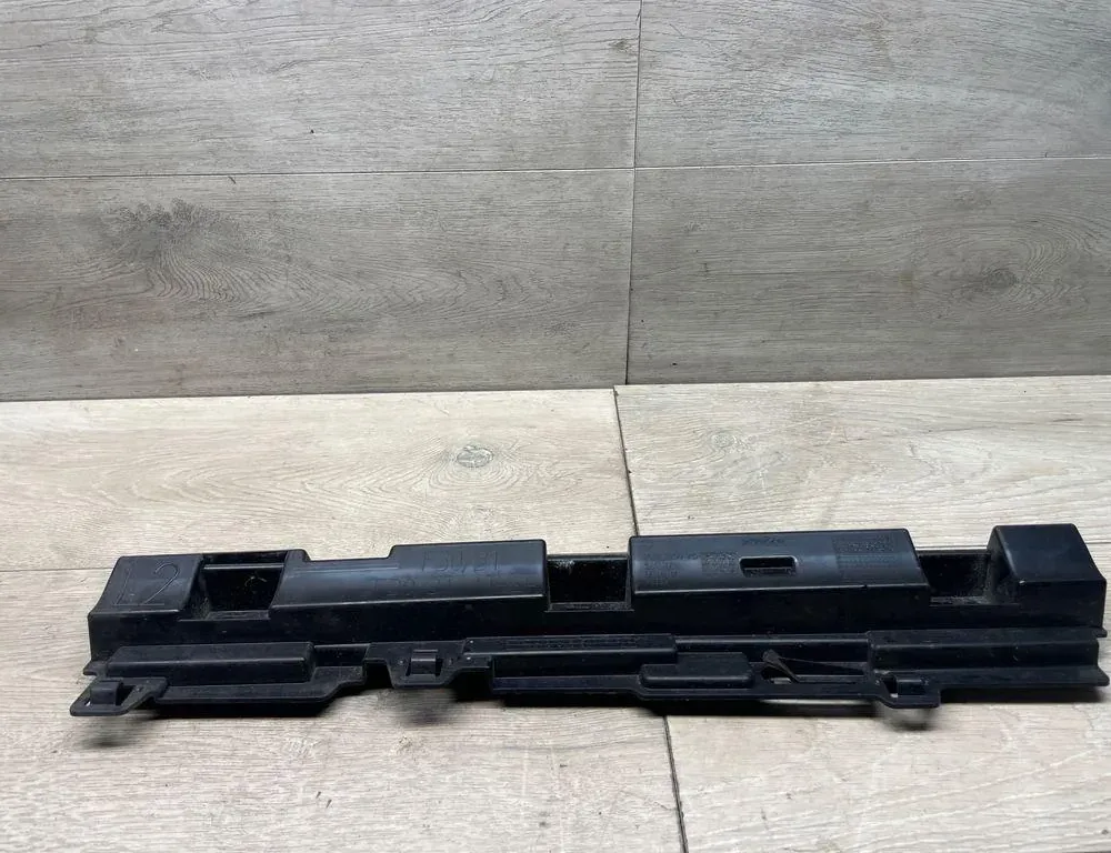 BMW 3 Series F30/F31 (2011-2020) Sivuhelman kiinnike 15857711,7256915 34994282