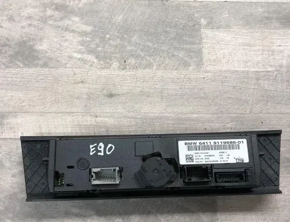 BMW 3 Series E90/E91/E92/E93 (2004-2013) Muut ohjausyksiköt A2C53185308,9119686,070068045 34991370