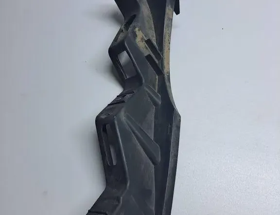 VOLKSWAGEN Passat B6 (2005-2010) Vasen etupuskurin kiinnike 3C0807889 34992900