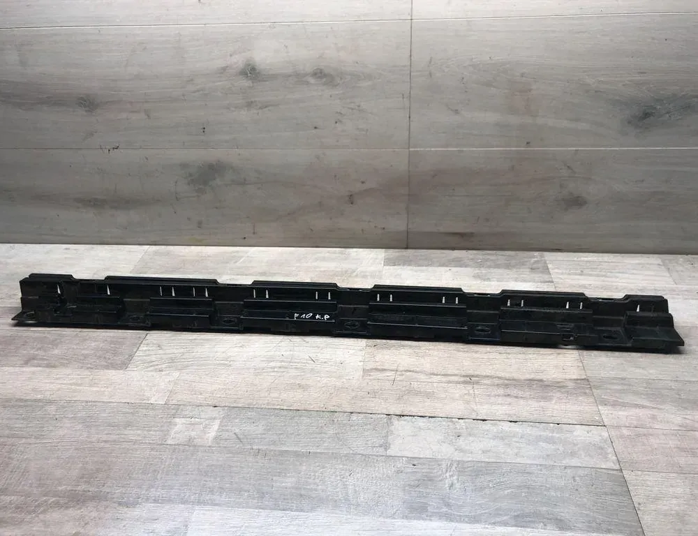 BMW 5 Series F10/F11 (2009-2017) Sivuhelman kiinnike 7184777 34994637