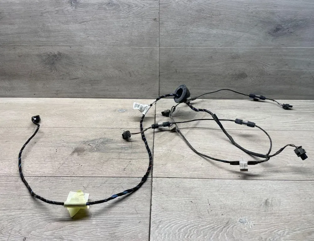 BMW 3 Series F30/F31 (2011-2020) Takaosan pysäköintitutkan johdotus 3T0971104 34993088