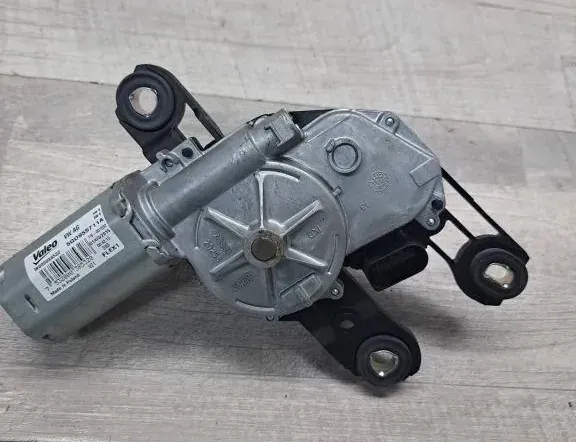 VOLKSWAGEN Golf Sportsvan 1 generation (2014-2019) Takaluukun lasinpyyhkijän moottori W000038532,532000385328,5G0955711A 34973395