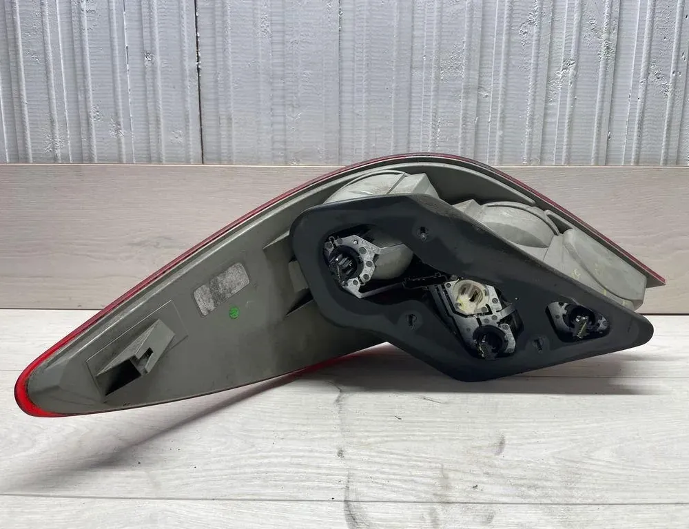 MERCEDES-BENZ R-Class W251 (2005-2017) Oikea takavalo 34996452