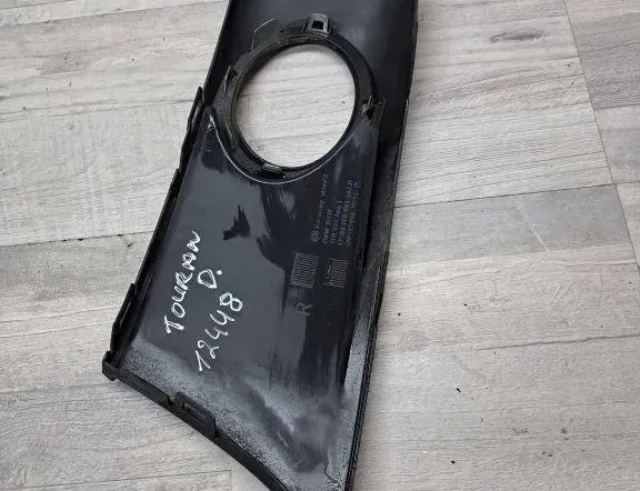 VOLKSWAGEN Touran 1 generation (2003-2015) Jäähdyttimen säleikkö 1T0853666T 34996437