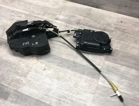 BMW 5 Series F10/F11 (2009-2017) Oikean etuoven lukko 4151309800,23112 34992700