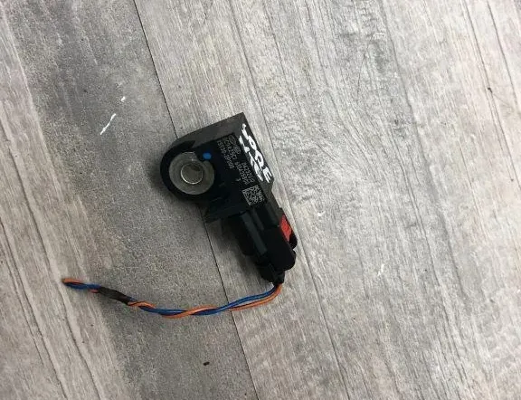 KIA Sorento 2 generation (2009-2021) Oikea takaiskutunnistin 959302P000,04232010 34996402