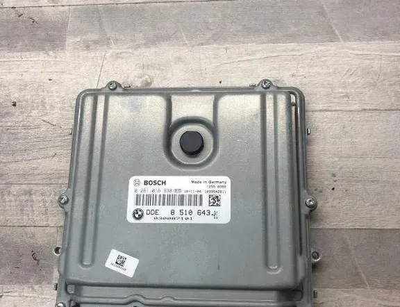 BMW 5 Series F10/F11 (2009-2017) Moottorin ohjausyksikkö ECU 8510643,0281016938,030087101 34968337