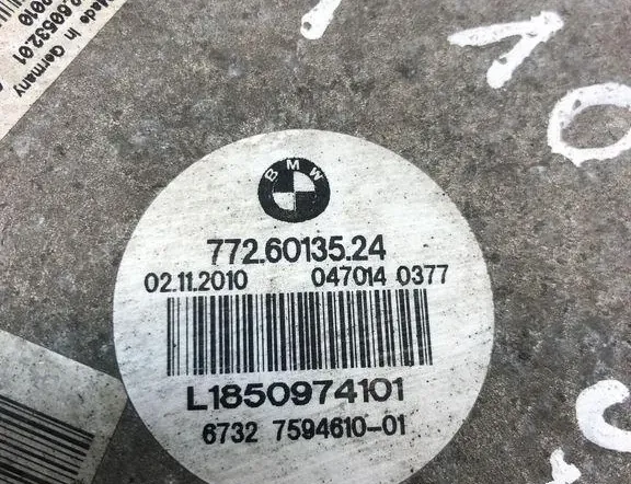 BMW 5 Series F10/F11 (2009-2017) Moottorin jäähdytystuulettimen jäähdytin L1850974101,7726013524,7594610 34992279