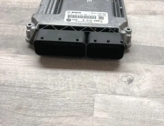 BMW 1 Series E81/E82/E87/E88 (2004-2013) Moottorin ohjausyksikkö ECU 0281017551,8512499 34995710