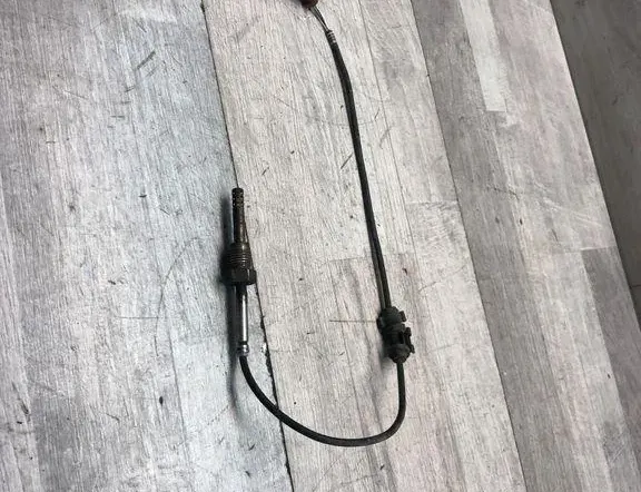 VOLKSWAGEN Passat B6 (2005-2010) Pakokaasun lämpötila-anturi 03G906088B 34996996