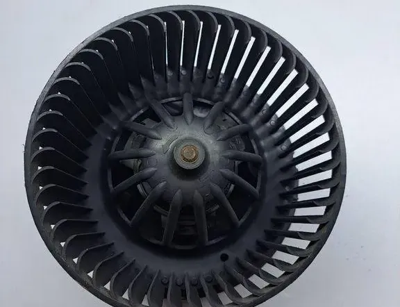 NISSAN Note 1 generation (2005-2014) Lämmittimen tuuletin 34976907