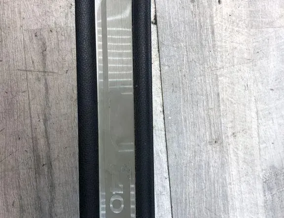 HYUNDAI i40 VF (1 generation) (2011-2020) Taka-vasen kynnysverhous 858883Z100 34995092