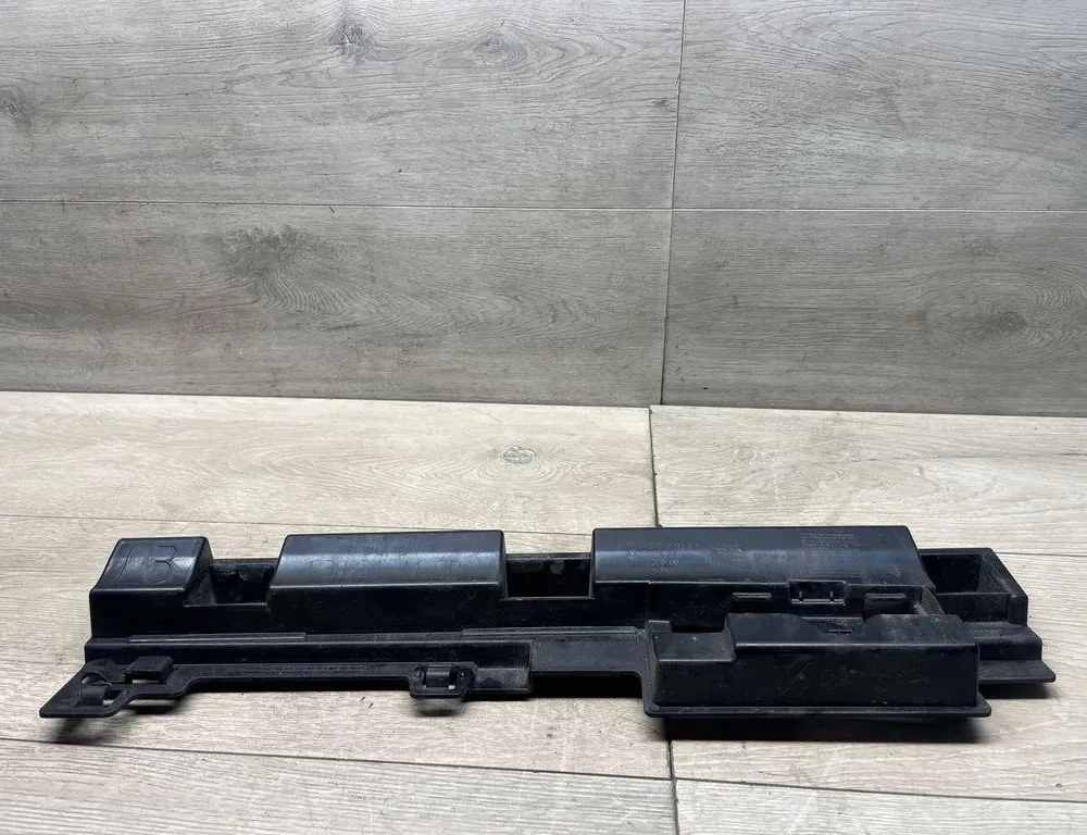 BMW 3 Series F30/F31 (2011-2020) Sivuhelman kiinnike 15857711,7256917 34996272