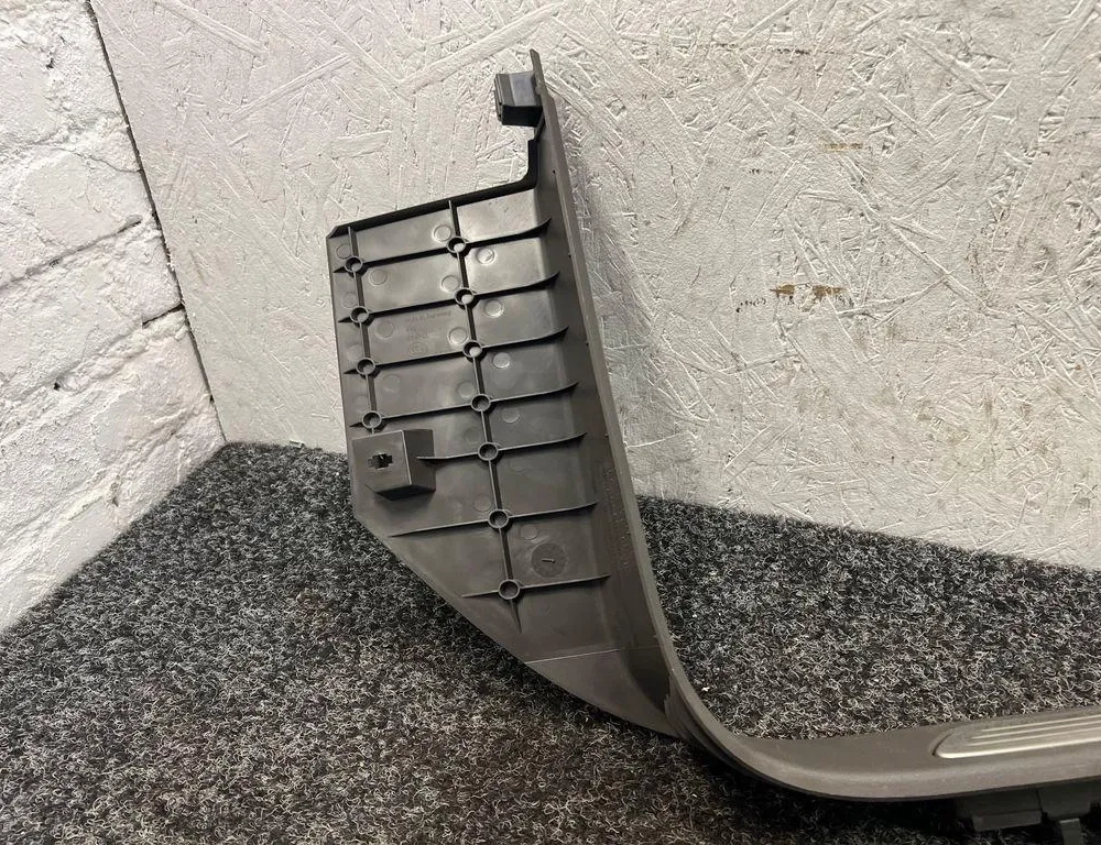 PORSCHE Cayenne 958 (2010-2018) Oikea etukynnysverhoilu 7P5863483 34051542