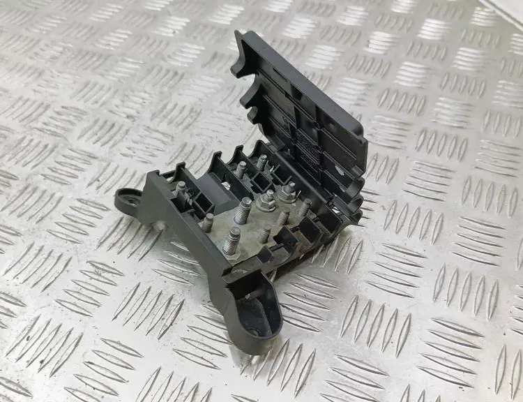 AUDI A6 C6/4F (2004-2011) Virranjakolaatikko KB4G5170,4G0937517 33404877