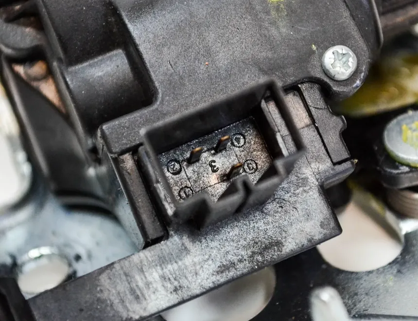 VOLKSWAGEN Jetta 6 generation (2010-2018) Takaluukun takaluukun lukko 5C6827505D 3457692