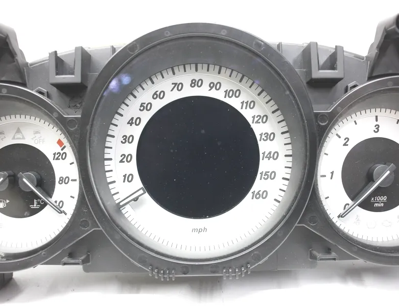 MERCEDES-BENZ C-Class W204/S204/C204 (2004-2015) Nopeusmittari A2049004909 34881593