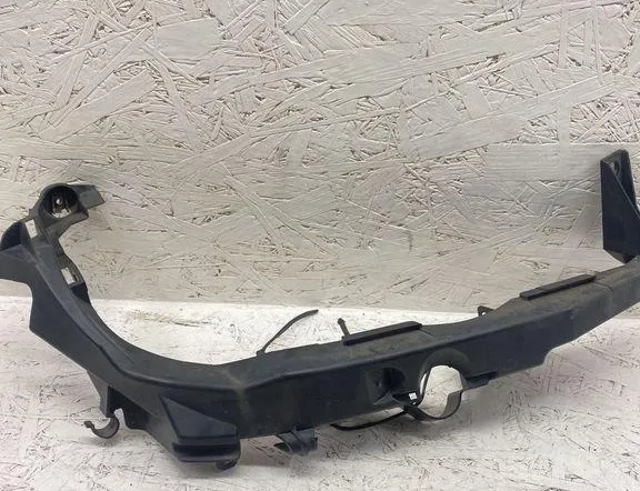 BMW 3 Series E90/E91/E92/E93 (2004-2013) Oikean ajovalon kiinnike 7138402 33467060