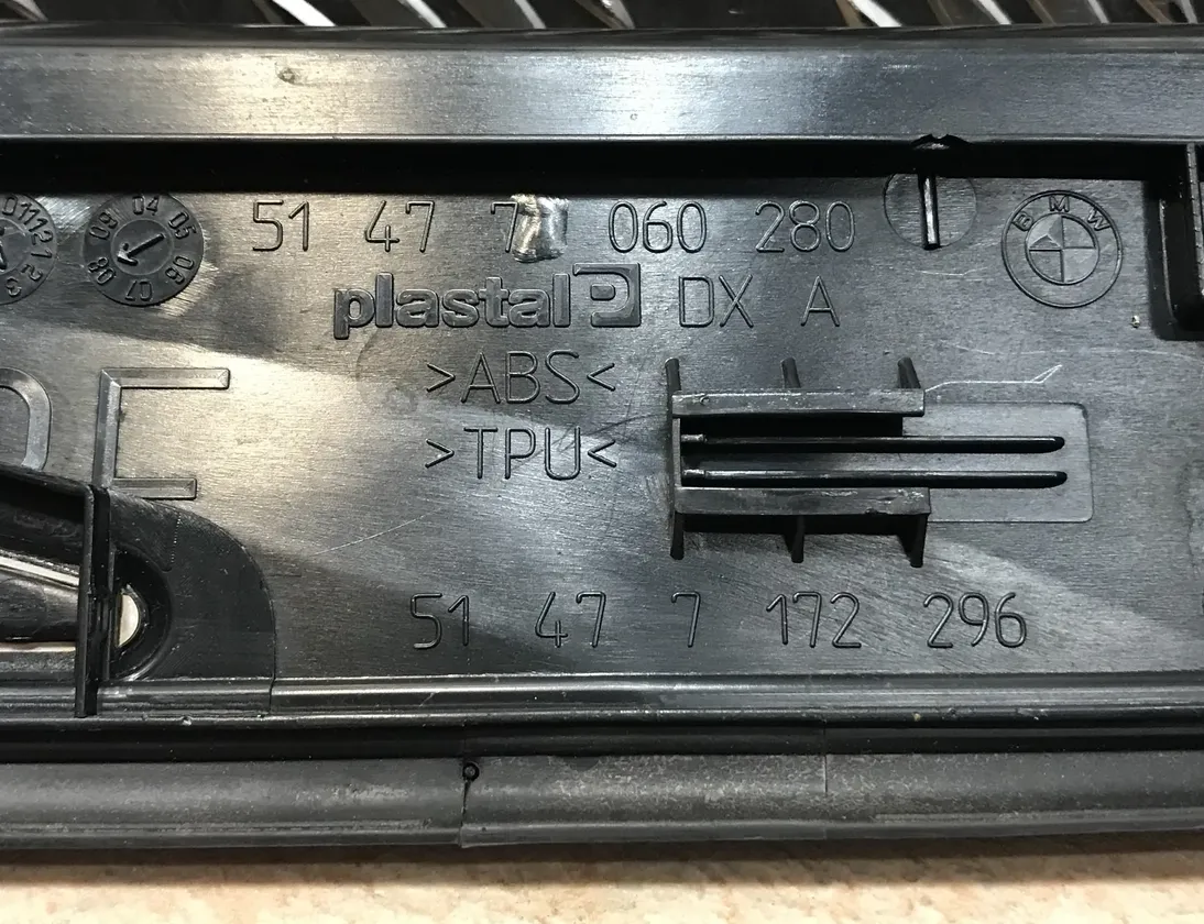 BMW 3 Series E90/E91/E92/E93 (2004-2013) Sivuhamesarja 7172296 17494368