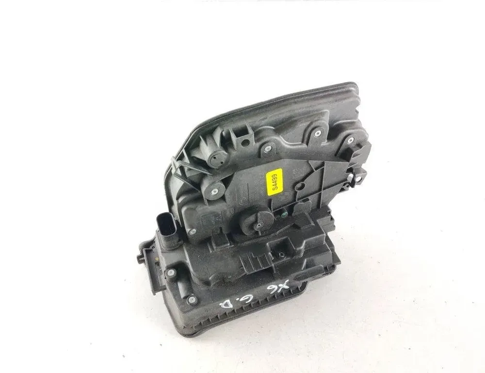 BMW X6 F16 (2014-2020) Oikean takaoven lukko A046465,7281944 31912632
