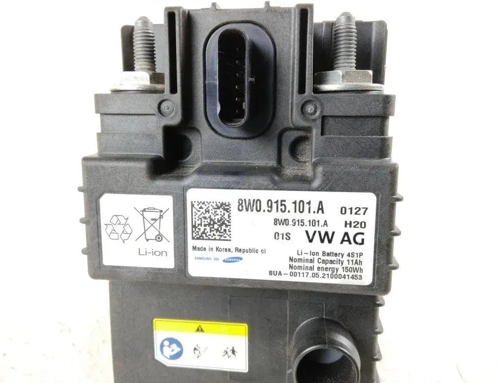 AUDI A5 F5 (2016-2024) Akku 8W0915101A 31936010