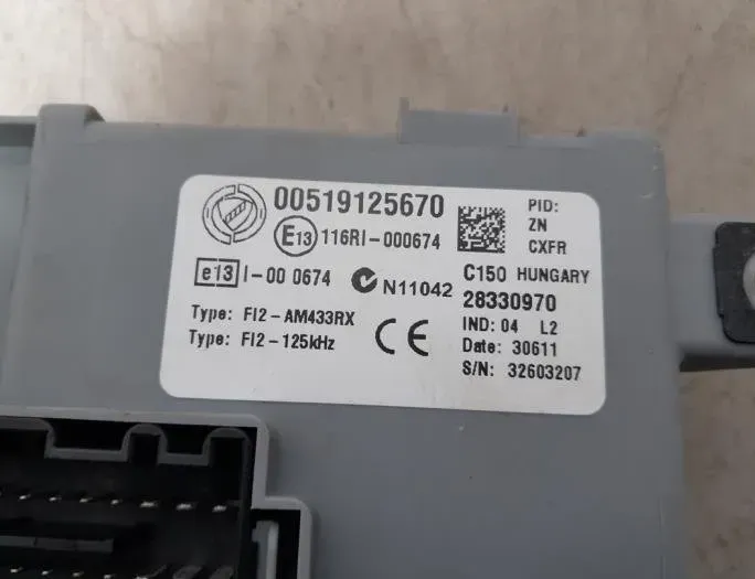 FIAT 500 2 generation (2008-2024) Moottorin ohjausyksikkö ECU 46528244,51819346,51852599,51829843,51839536,52030395,52002938,0099847,00519125670,28330970,IAW5SF9MSD419,32603207,51912567,51981830,51899614,51847332 27750070