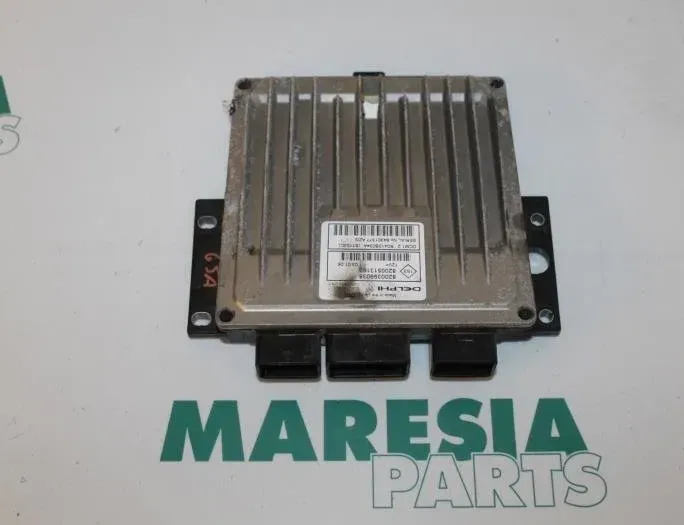 RENAULT Scenic 2 generation (2003-2010) Moottorin ohjausyksikkö ECU 8200513163,R0410B034A,7711497049,8200399038 27758402