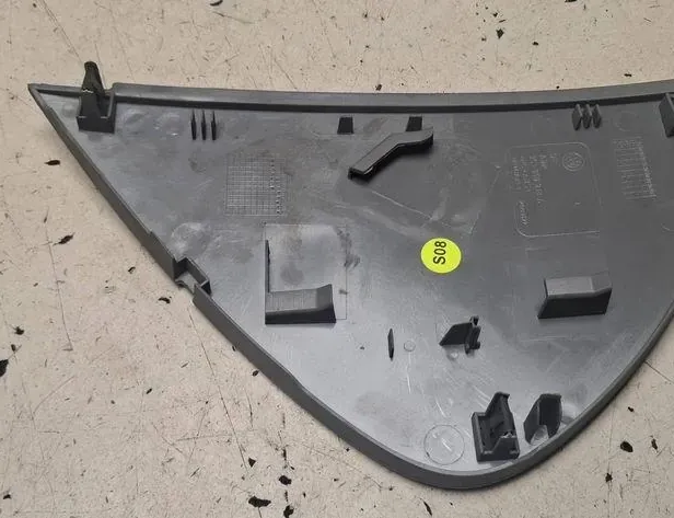 VOLKSWAGEN Passat B6 (2005-2010) Paneelin leikkauspuoli P0108699,T0024178,3C1858218A 34185178