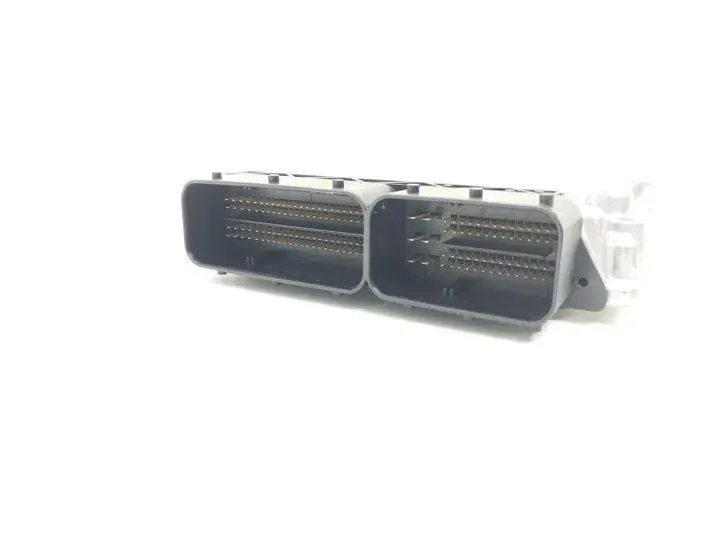 BMW 5 Series E60/E61 (2003-2010) Moottorin ohjausyksikkö ECU 7811700,0281015043 23030131