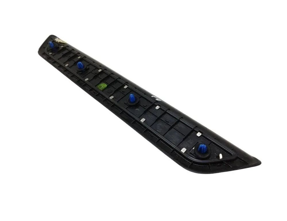 HYUNDAI i40 VF (1 generation) (2011-2020) Oikea etukynnysverhoilu 858833Z100 31079898