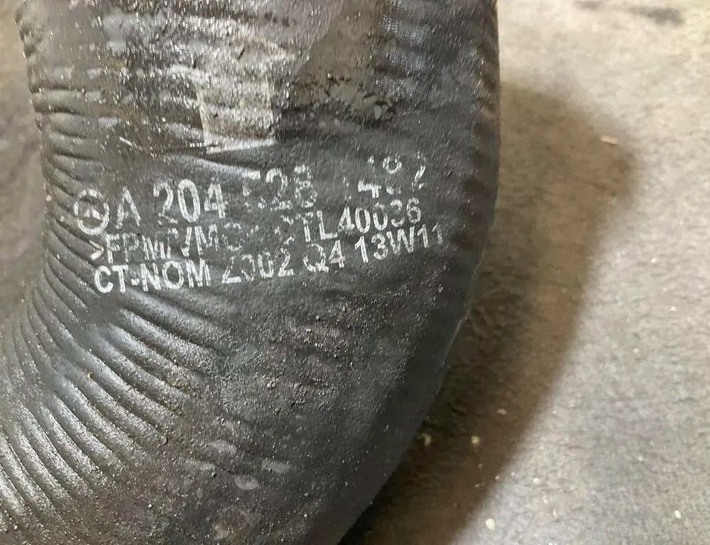 MERCEDES-BENZ C-Class W204/S204/C204 (2004-2015) Välijäähdyttimen letku 40020413W11,A2045281482 33804741
