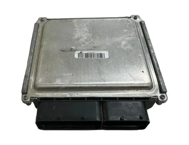 VOLKSWAGEN Variant VII TDI (2014-2024) Moottorin ohjausyksikkö ECU 28445556,04L907445B 26571220