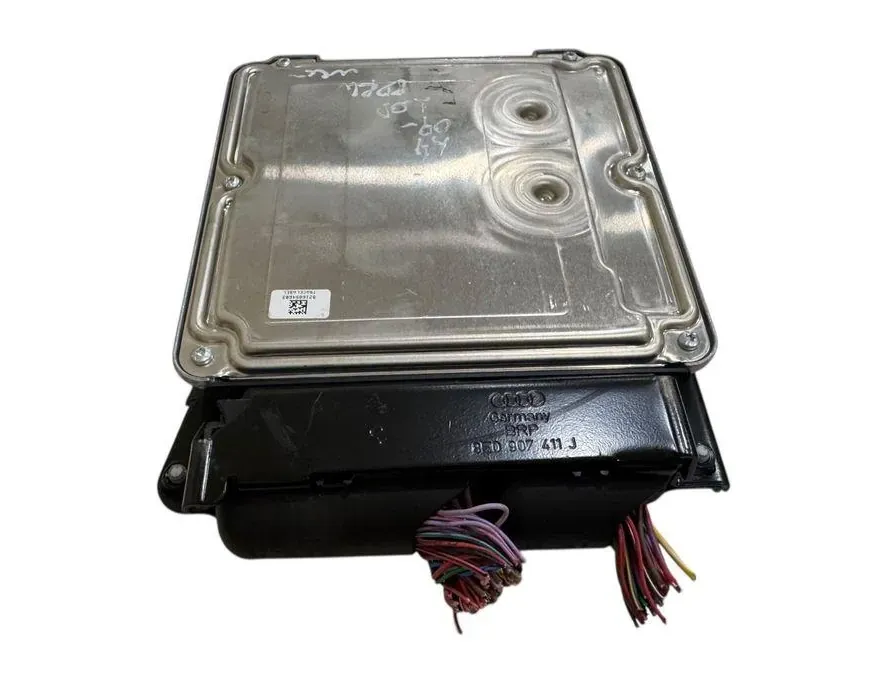 AUDI A4 B8/8K (2011-2016) Moottorin ohjausyksikkö ECU 25132090,03L906019AL 34933802