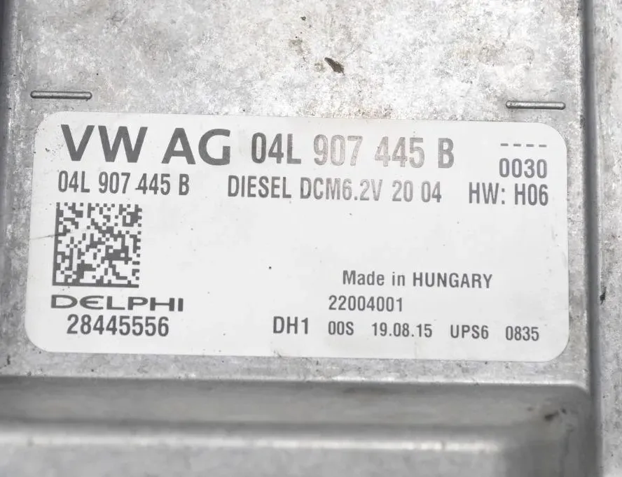 VOLKSWAGEN Golf 7 generation (2012-2024) Moottorin ohjausyksikkö ECU 04L907445B 32827404
