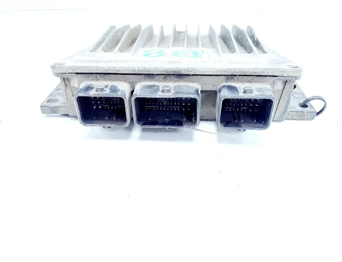 NISSAN Note 1 generation (2005-2014) Moottorin ohjausyksikkö ECU 8200911560,8200619409,86624196KBG 3627890