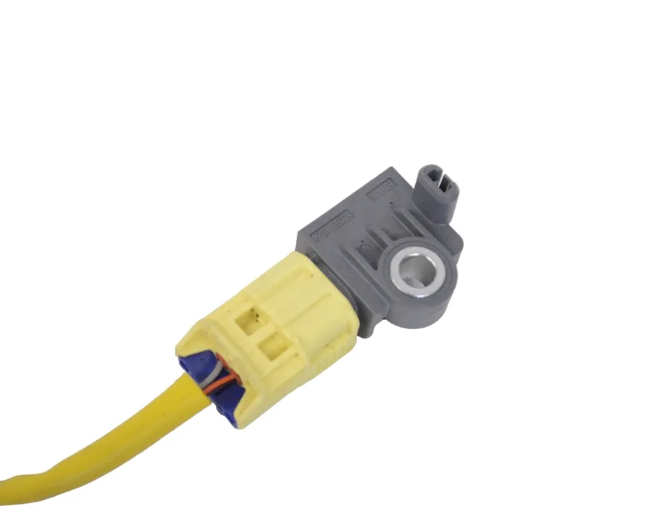 KIA Sorento 2 generation (2009-2021) Oikea takaiskutunnistin 95920-B4000 22268839