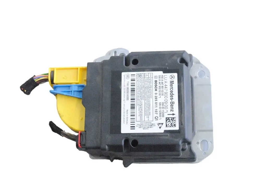 MERCEDES-BENZ Vito W447 (2014-2023) SRS-ohjausyksikkö A4479000900 25020028