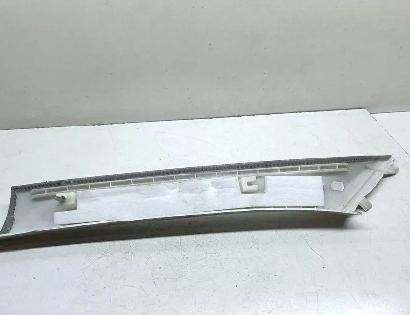 BMW 3 Series F30/F31 (2011-2020) Oikea pilariverhoilu 7296016 33669719