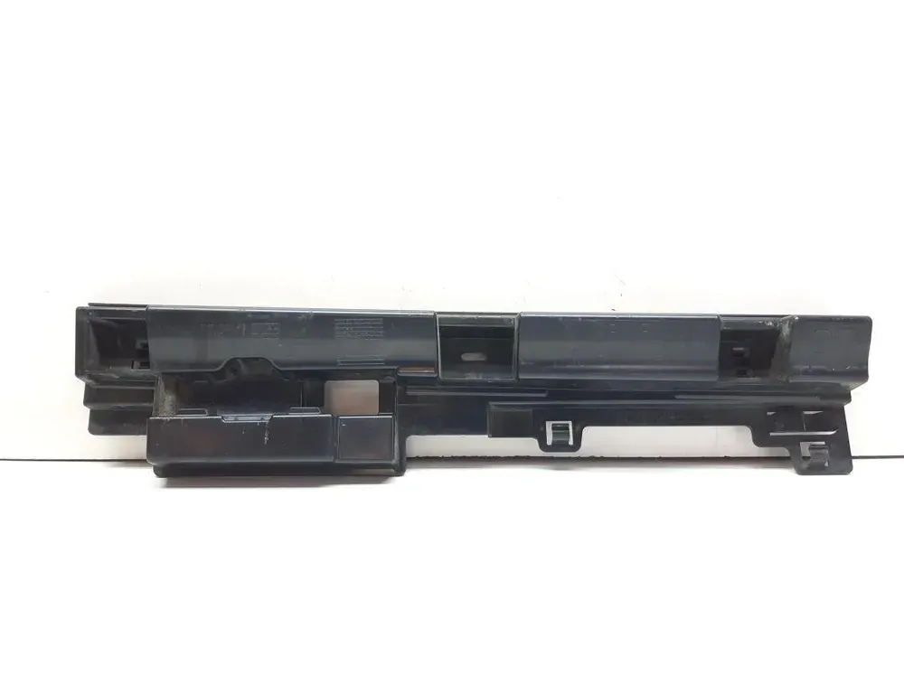BMW 3 Series F30/F31 (2011-2020) Sivuhelman kiinnike 7256918 33685410