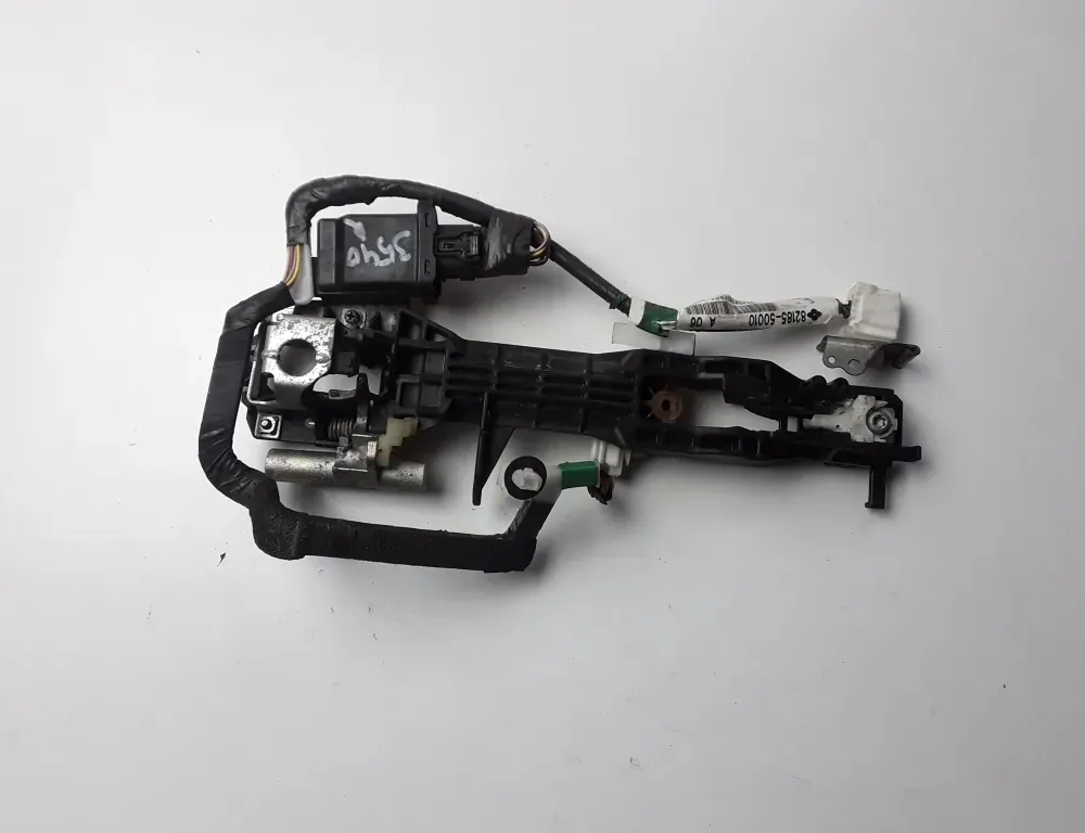 LEXUS LS 4 generation (2006-2020) Oikean takaoven sisäkahvan runko 8218550010 34962995