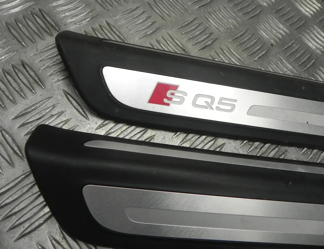 AUDI Q5 8R (2008-2017) Sivuhamesarja 8R0853373G,8R0853376G,8R0853375G,8R0853374F 23472690