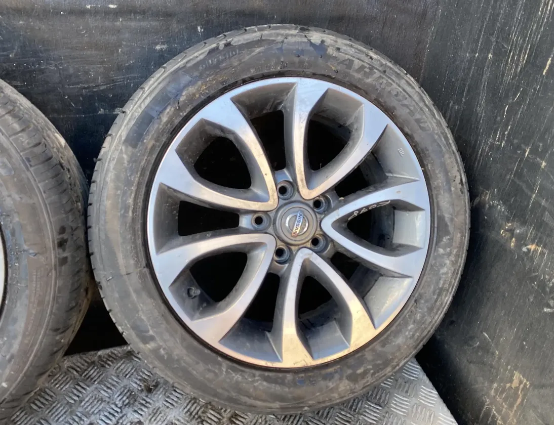 NISSAN Juke YF15 (2010-2020) Pyörä 1KR7A 28478037