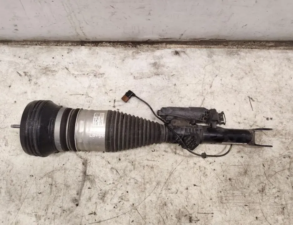 MERCEDES-BENZ EQS 1 generation (2021-2023) Edessä vasen pneumaattinen iskunvaimennin A2973202501,A2974210300,B4LF1Z005A68 34993365