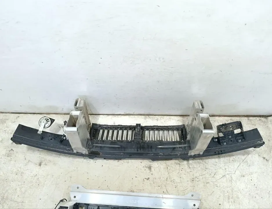 MERCEDES-BENZ EQS 1 generation (2021-2023) Slam Panel Frame Kit A2976002300,A2976200102,A2976202300,A2976202400,A2976208601,A2976208902,A2976208202 34933969