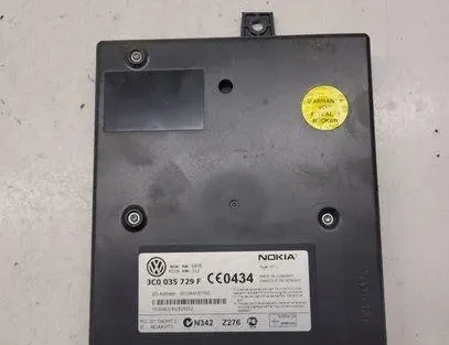 VOLKSWAGEN Passat B6 (2005-2010) Puhelimen ohjausyksikkö 3C0035729F 23933354