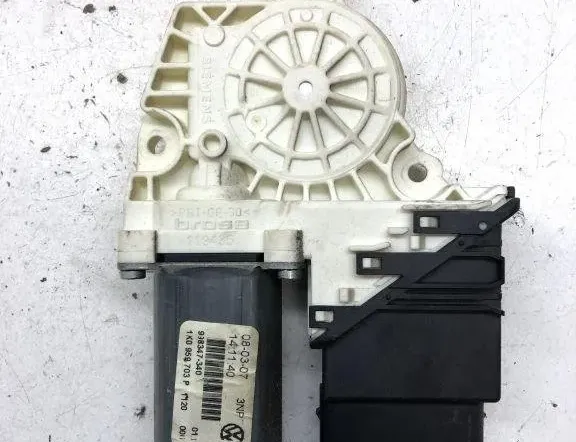 VOLKSWAGEN Variant VII TDI (2014-2024) Vasemman takaoven ikkunan ohjausmoottori 1K0959703P 30586625