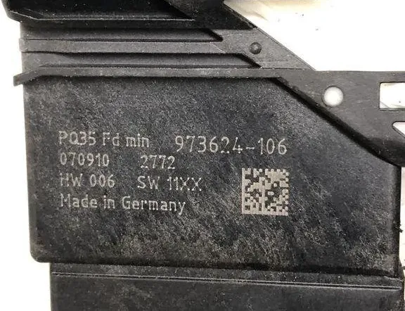 VOLKSWAGEN Passat B6 (2005-2010) Vasemman takaoven ikkunan ohjausmoottori 1K0959703P 30590071
