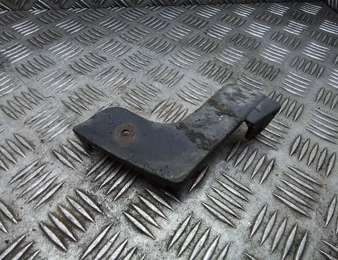 TOYOTA Verso 1 generation (2009-2015) Oikea etukynnysverhoilu 769150f020 25947060